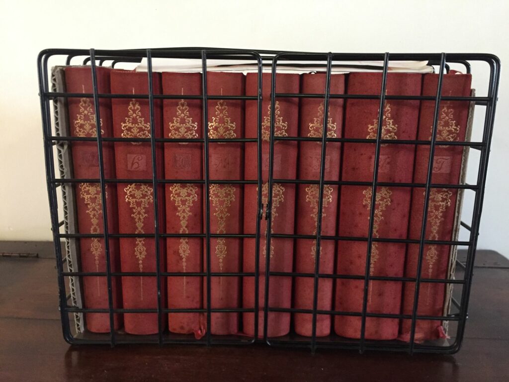 Des livres classiques de la littérature érotique aux éditions du Cercle du livre précieux