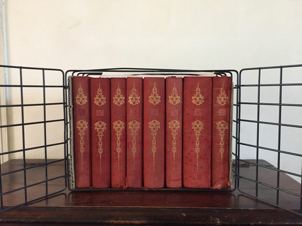 Des livres classiques de la littérature érotique aux éditions du Cercle du livre précieux