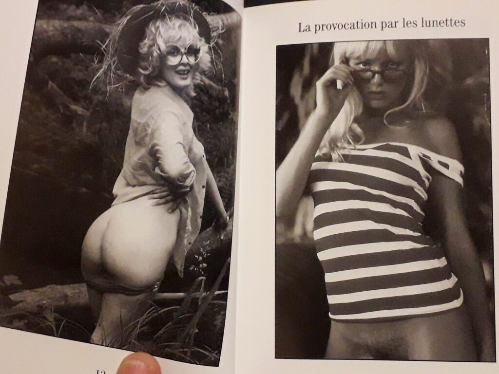 Photos érotiques femmes à lunettes